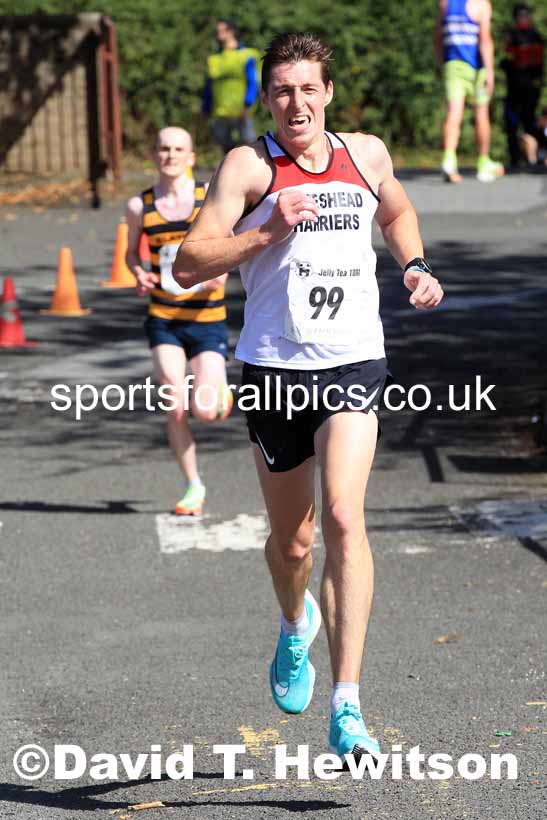 Tynedale Jelly Tea 10 Mile Road Race, Ovingham, Northumberland, Sunday, Aug. 21st. Photo: David T. Hewitson/Sports for All Pics